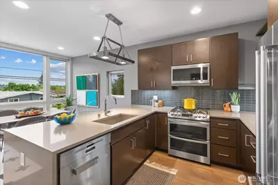 2426 NW 64th Street #C, Seattle, WA 98107 - Photo 10