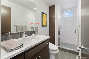 2426 NW 64th St, Seattle, WA 98107 - Photo 6