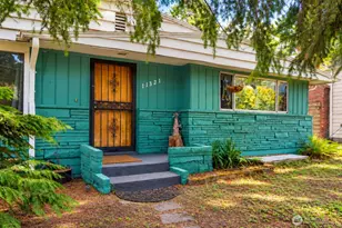 11321 30th Ave NE, Seattle, WA 98125 - Photo 2