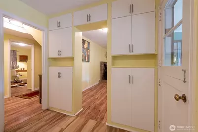 11321 30th Avenue NE, Seattle, WA 98125 - Photo 14