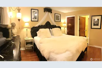 4030 Beach Drive SW, Seattle, WA 98116 - Photo 18