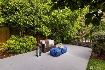2355 45th Avenue SW, Seattle, WA 98116 - Photo 28