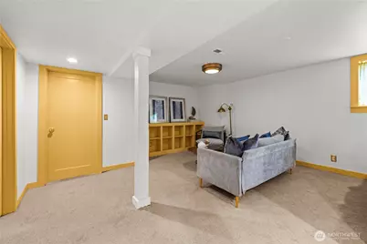 2355 45th Avenue SW, Seattle, WA 98116 - Photo 22