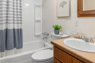 570 SE Andrews St, Issaquah, WA 98027 - Photo 16