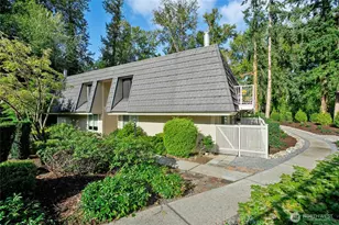 9901 NE 124th St, Kirkland, WA 98034 - Photo 2