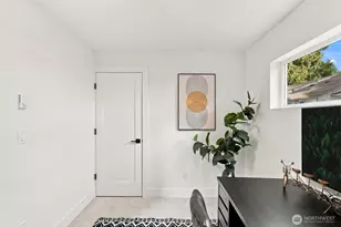 12038 Hiram Pl NE, Seattle, WA 98125 - Photo 22