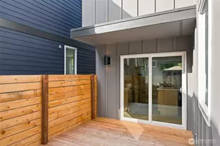 12038 Hiram Pl NE, Seattle, WA 98125 - Photo 30