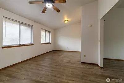1902 74th Street Ct E, Tacoma, WA 98404 - Photo 10