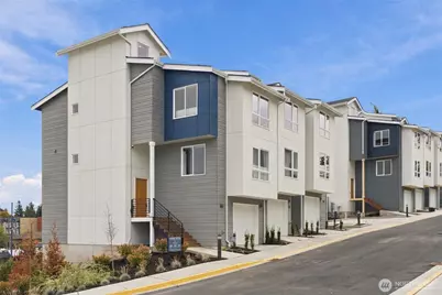 12006 17th Place S #D, Burien, WA 98168 - Photo 1
