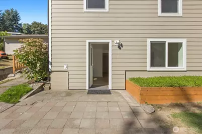 2404 Ravenna Street, Everett, WA 98203 - Photo 16