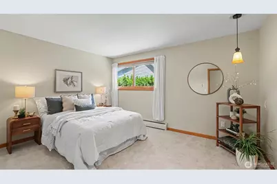 18744 Kenlake Place NE, Kenmore, WA 98028 - Photo 18