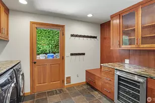 18744 Kenlake Pl NE, Kenmore, WA 98028 - Photo 14