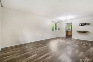 18302 8th Ave SE, Bothell, WA 98012 - Photo 4