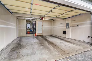 18302 8th Ave SE, Bothell, WA 98012 - Photo 32