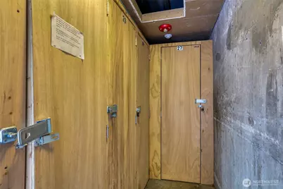 905 Cherry Street #102, Seattle, WA 98104 - Photo 16