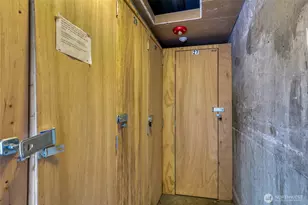 905 Cherry St, Seattle, WA 98104 - Photo 16