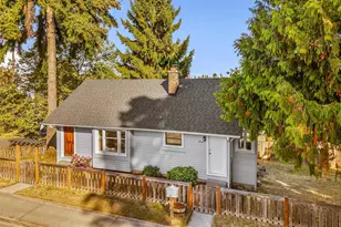 8818 8th Ave NW, Seattle, WA 98117 - Photo 2