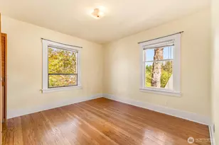 8818 8th Ave NW, Seattle, WA 98117 - Photo 14