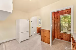 8818 8th Ave NW, Seattle, WA 98117 - Photo 12