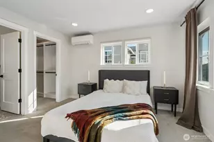 7000 32nd Ave NW, Seattle, WA 98117 - Photo 10