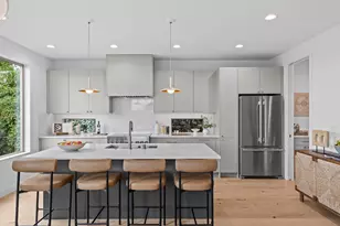 307 NW 52nd St, Seattle, WA 98107 - Photo 12