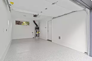 307 NW 52nd St, Seattle, WA 98107 - Photo 34