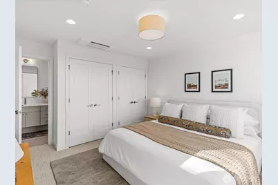 307 NW 52nd Street #B, Seattle, WA 98107 - Photo 16