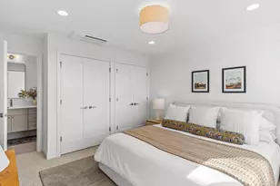 307 NW 52nd St, Seattle, WA 98107 - Photo 16