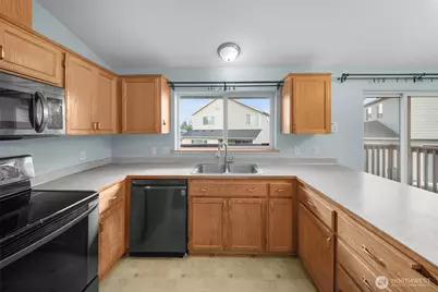 20405 79th Avenue Ct E, Spanaway, WA 98387 - Photo 8