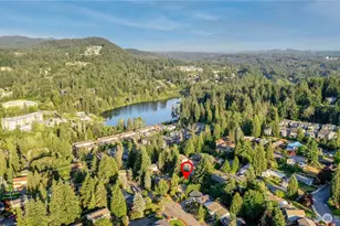 12705 SE 74th St, Newcastle, WA 98056 - Photo 28