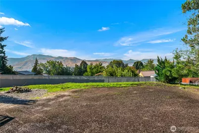 27 31st Street NE, East Wenatchee, WA 98802 - Photo 38