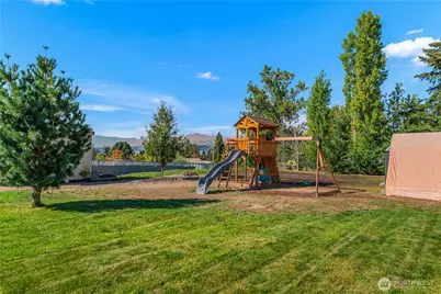 27 31st Street NE, East Wenatchee, WA 98802 - Photo 36