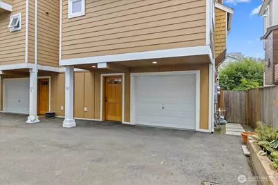 809 NW 53rd Street #B, Seattle, WA 98107 - Photo 2