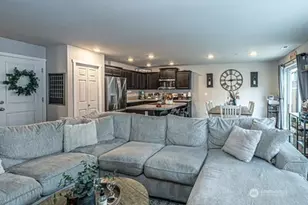 18706 108th Ave E, Puyallup, WA 98374 - Photo 8