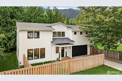441 SE Alder Dr, North Bend, WA 98045 - Photo 2
