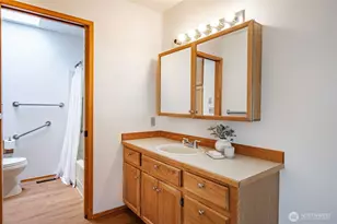 4855 N Village Ln, Bellingham, WA 98226 - Photo 14