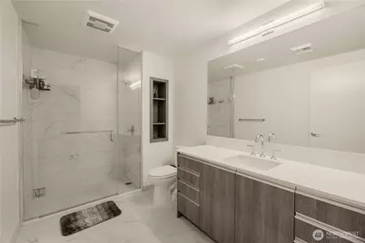 800 Columbia St #808, Seattle, WA 98104 - Photo 10