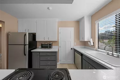 1500 Lake Park Drive SW #63, Tumwater, WA 98512 - Photo 16