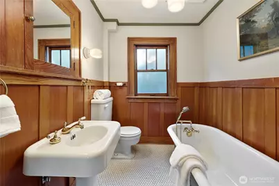 3780 SW Grayson Street, Seattle, WA 98126 - Photo 26