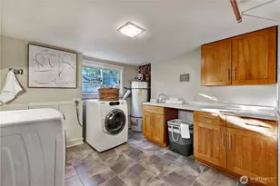 3780 SW Grayson St, Seattle, WA 98126 - Photo 38