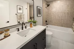 10045 38th Ave NE, Seattle, WA 98125 - Photo 24