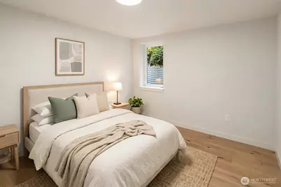10045 38th Avenue NE, Seattle, WA 98125 - Photo 30