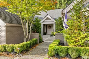 1796 Bellevue Way NE, Bellevue, WA 98004 - Photo 2