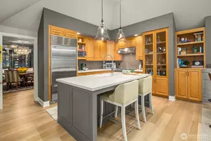 1796 Bellevue Way NE, Bellevue, WA 98004 - Photo 14