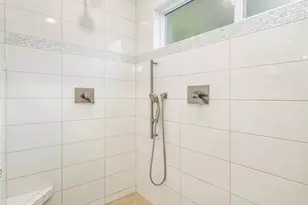 1796 Bellevue Way NE, Bellevue, WA 98004 - Photo 24