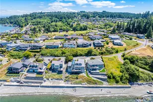 1033 Blackberry Ln, Camano Island, WA 98282 - Photo 34