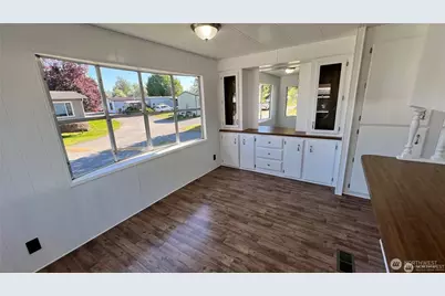3715 152nd St NE #32, Marysville, WA 98271 - Photo 8