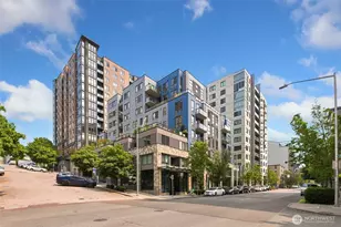 81 Clay St, Seattle, WA 98121 - Photo 2