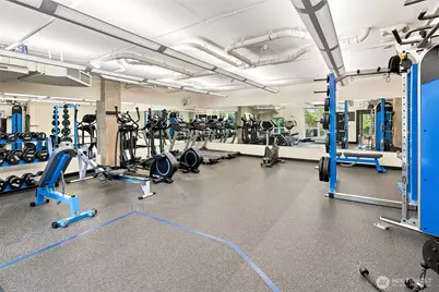81 Clay Street #430, Seattle, WA 98121 - Photo 32