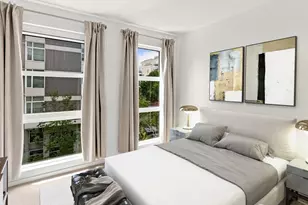 81 Clay St, Seattle, WA 98121 - Photo 12